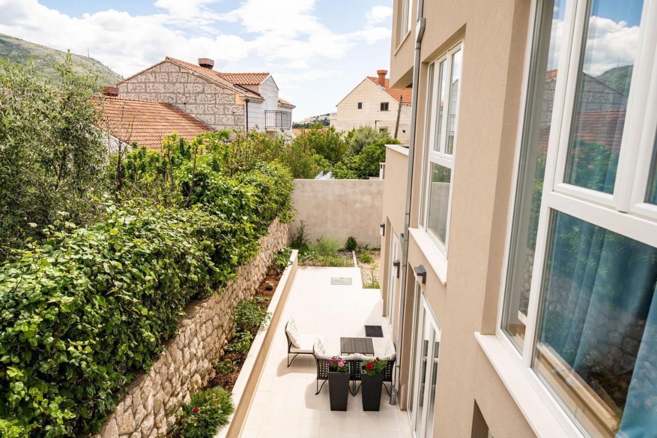 Apartments Villa Sofia ดูบรอฟนิก ภายนอก รูปภาพ