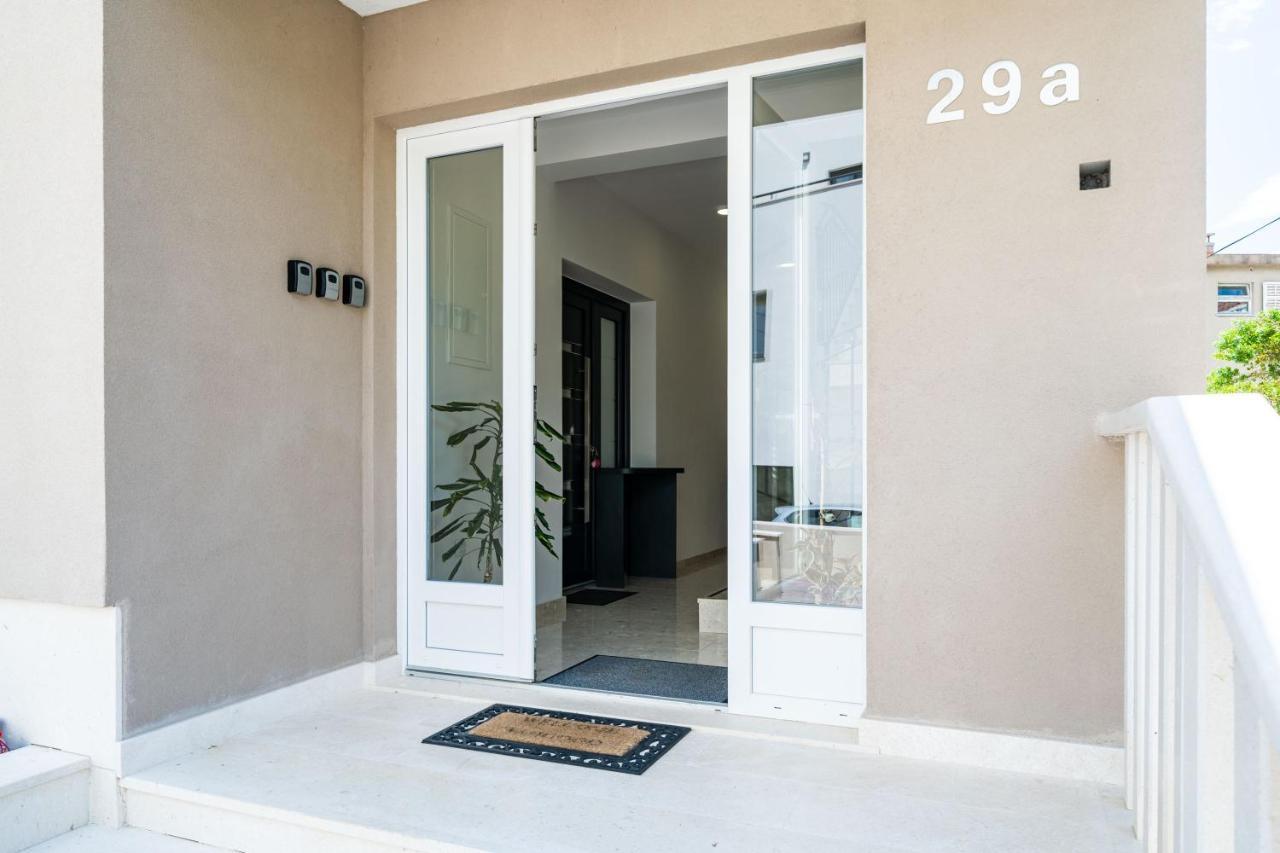 Apartments Villa Sofia ดูบรอฟนิก ภายนอก รูปภาพ