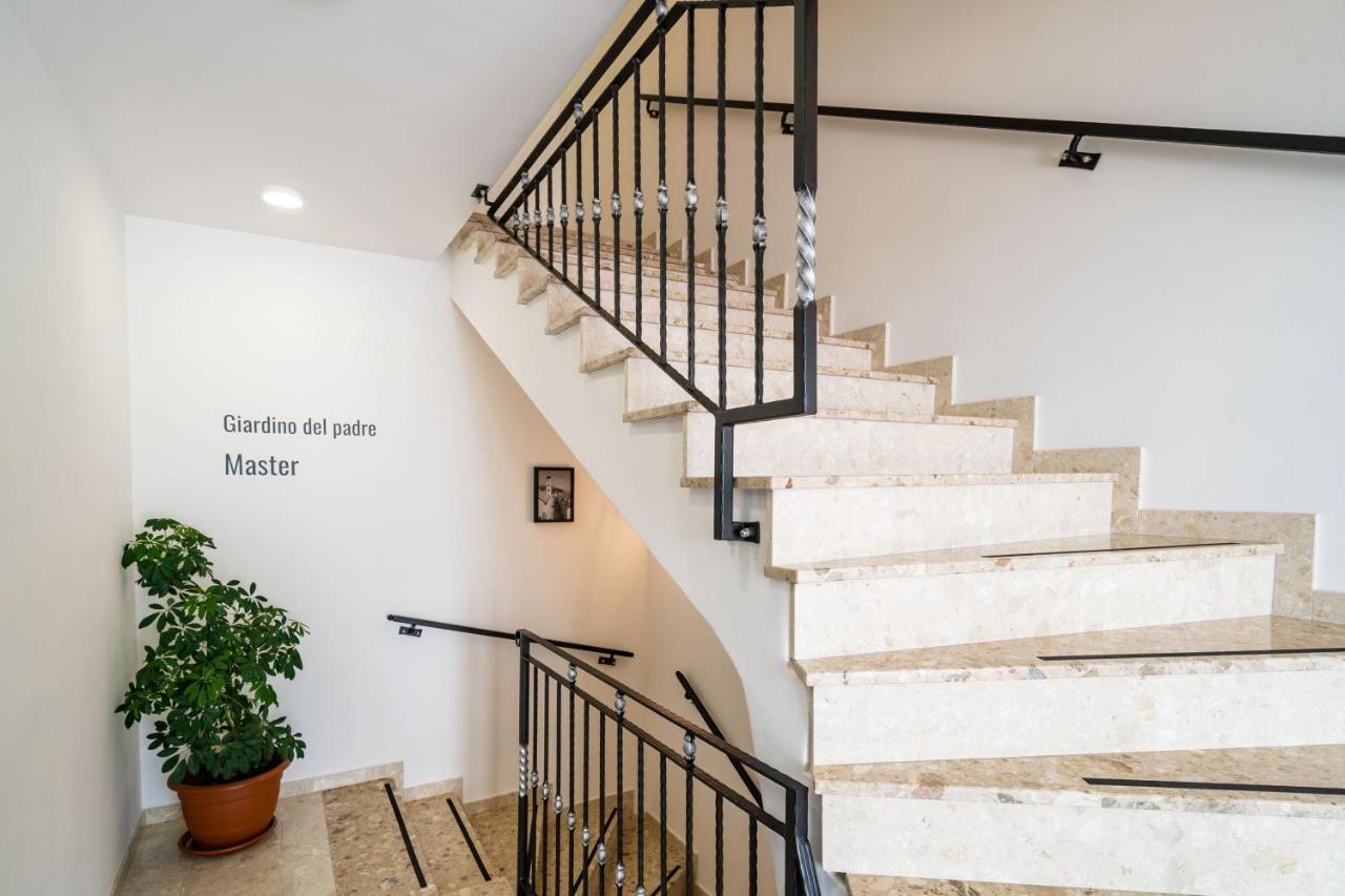 Apartments Villa Sofia ดูบรอฟนิก ภายนอก รูปภาพ